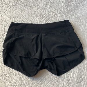 Black Lululemon Speed Up short size 4